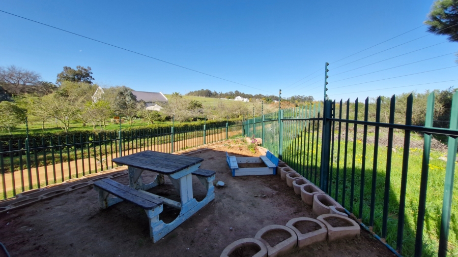 To Let 3 Bedroom Property for Rent in Glen Lilly Western Cape